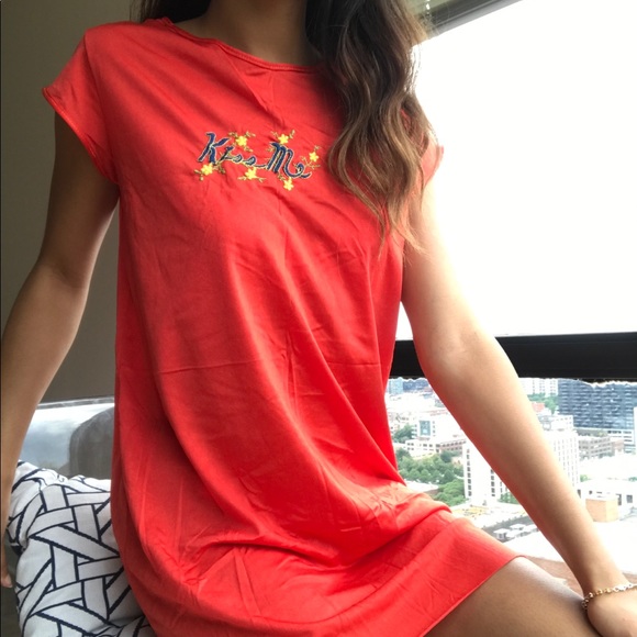 Vintage Dresses & Skirts - VINTAGE ~ Silky Red “Kiss Me” T Shirt Dress